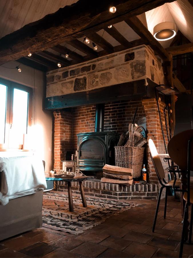 Gite Au Haras Des Arts Saint-Aubin-de-Bonneval Buitenkant foto